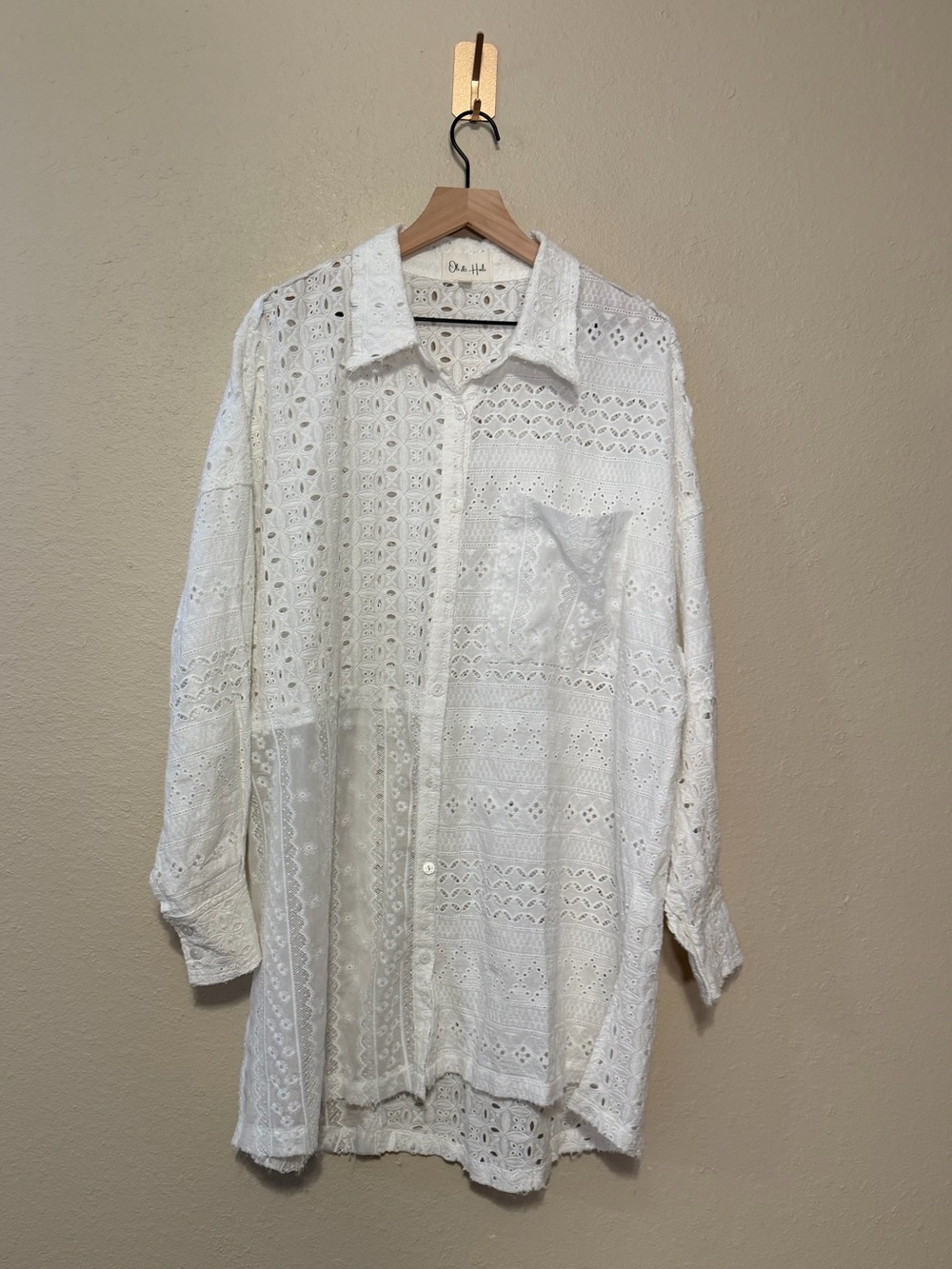 Oli & Hali White Lace Button Down Tunic Top Size Large